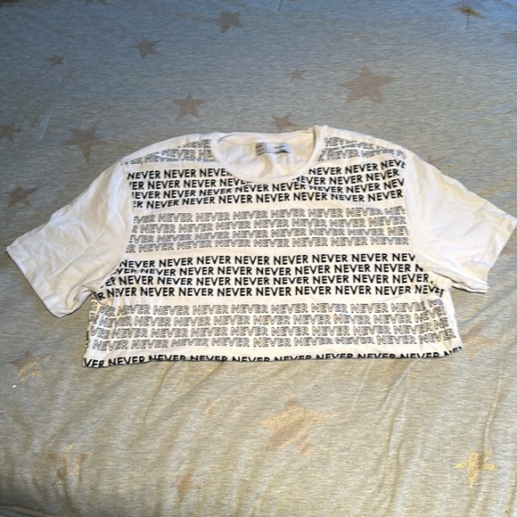 Bershka Black and White T-shirt - Picture 2 of 2